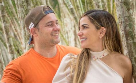 primer esposo de endrina yépez